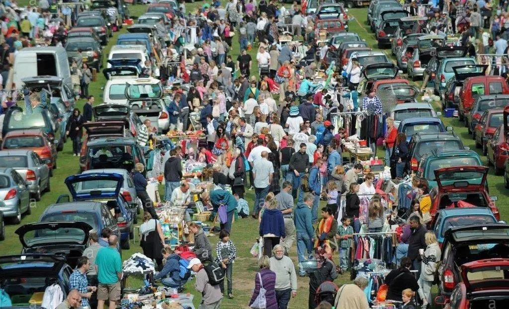 Giant Car Boot Scene